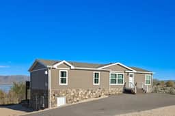 Secluded Sunrise - Lake Views, Sleeps 23, Dogs OK - Image 5