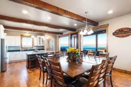 Two Bear Lodge - Sleeps 40, Pools & Beach Access - Image 5