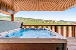 Hilltop Hideaway - Lake Views, Hot Tub, Game Room - Image 3