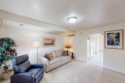 Marina Retreat - Lake Views, Hot Tub & Tennis - Image 2