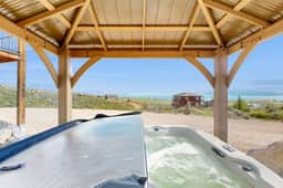 Blue Bell - Lake Views, Pool, Hot Tub, Dogs OK - Image 2