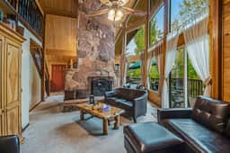 Aspen Hideaway Cabin - Image 2