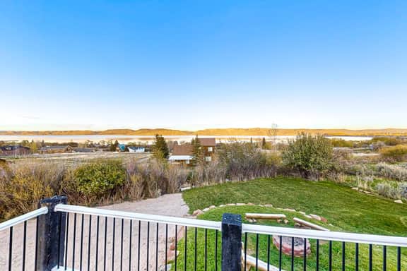 Secluded Sunrise - Lake Views, Sleeps 23, Dogs OK - Image 4