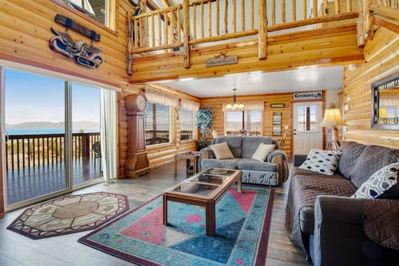 Garden City Gem - Lake Views, Wraparound Deck - Image 4