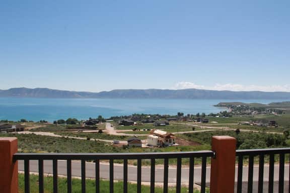 Bear Lake Retreat - Hot Tub & Views, Sleeps 18 - Image 3