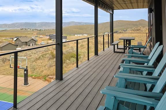 Hillside Retreat - Private Pickleball, Near Lake - Image 3