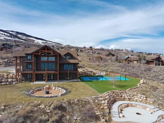 Raspberry Ridge Lodge - Image 3