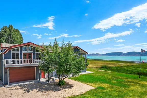 Lakefront Retreat - Hot Tub, Game Room & Fire Pit - Image 1